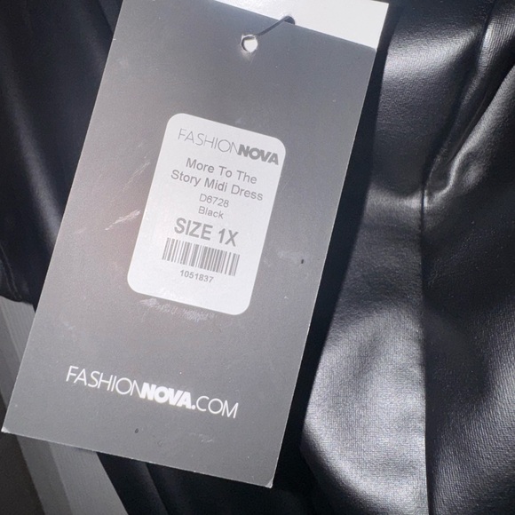 Fashion Nova Off the Shoulder Faux Leather dress  Sz 1X - Picture 2 of 9